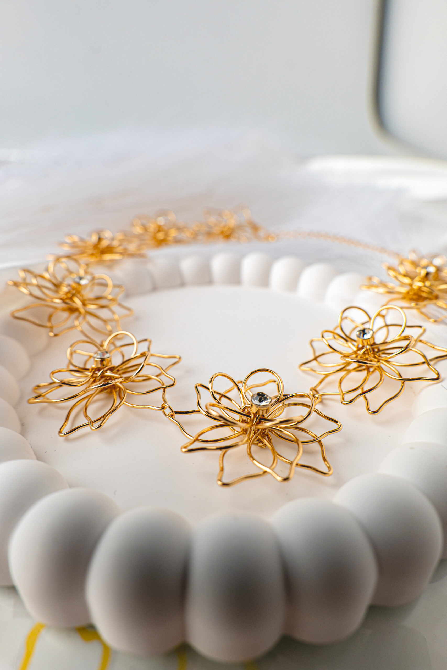 Flower Choker - Image 4