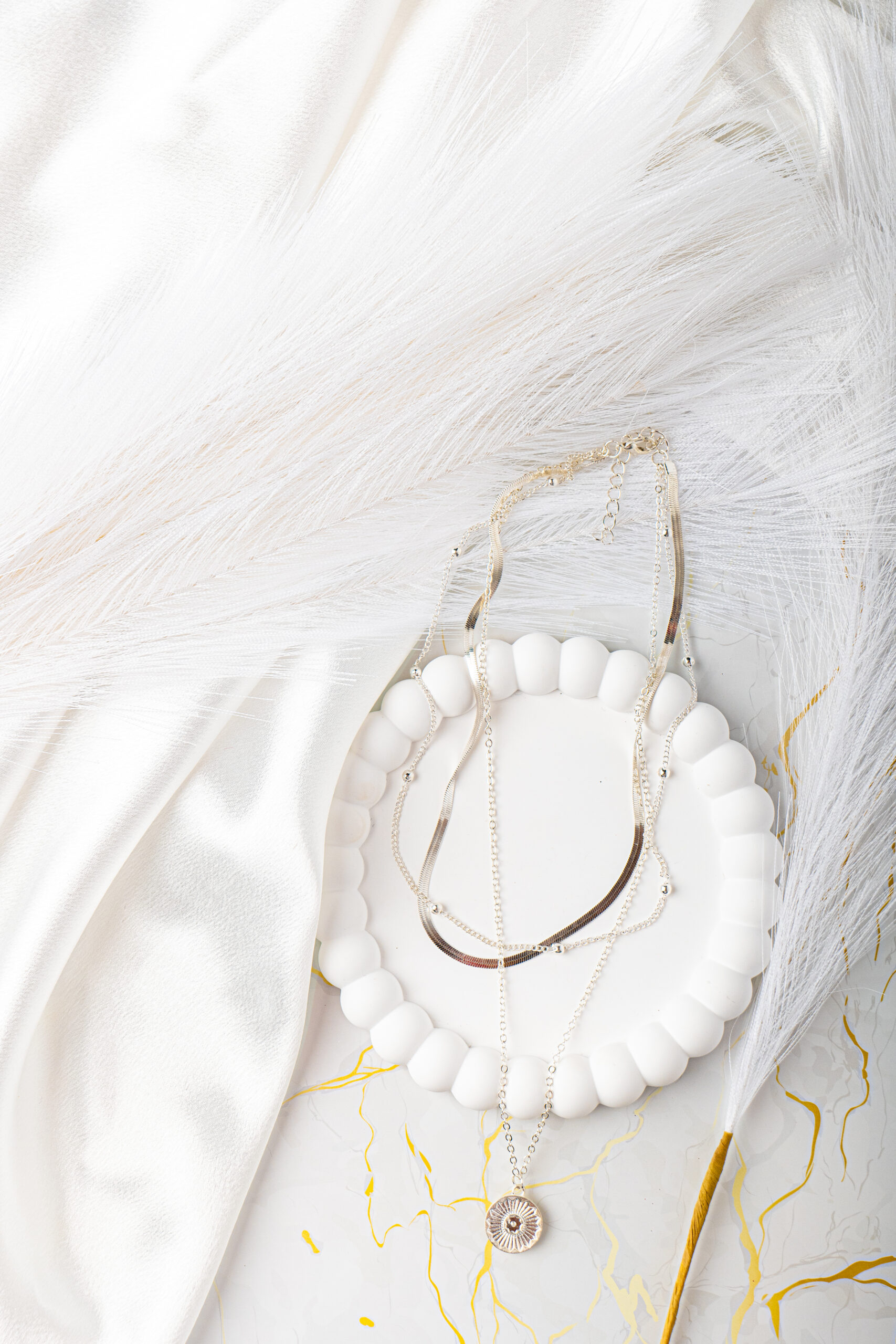 Dazzling Necklace - Image 2
