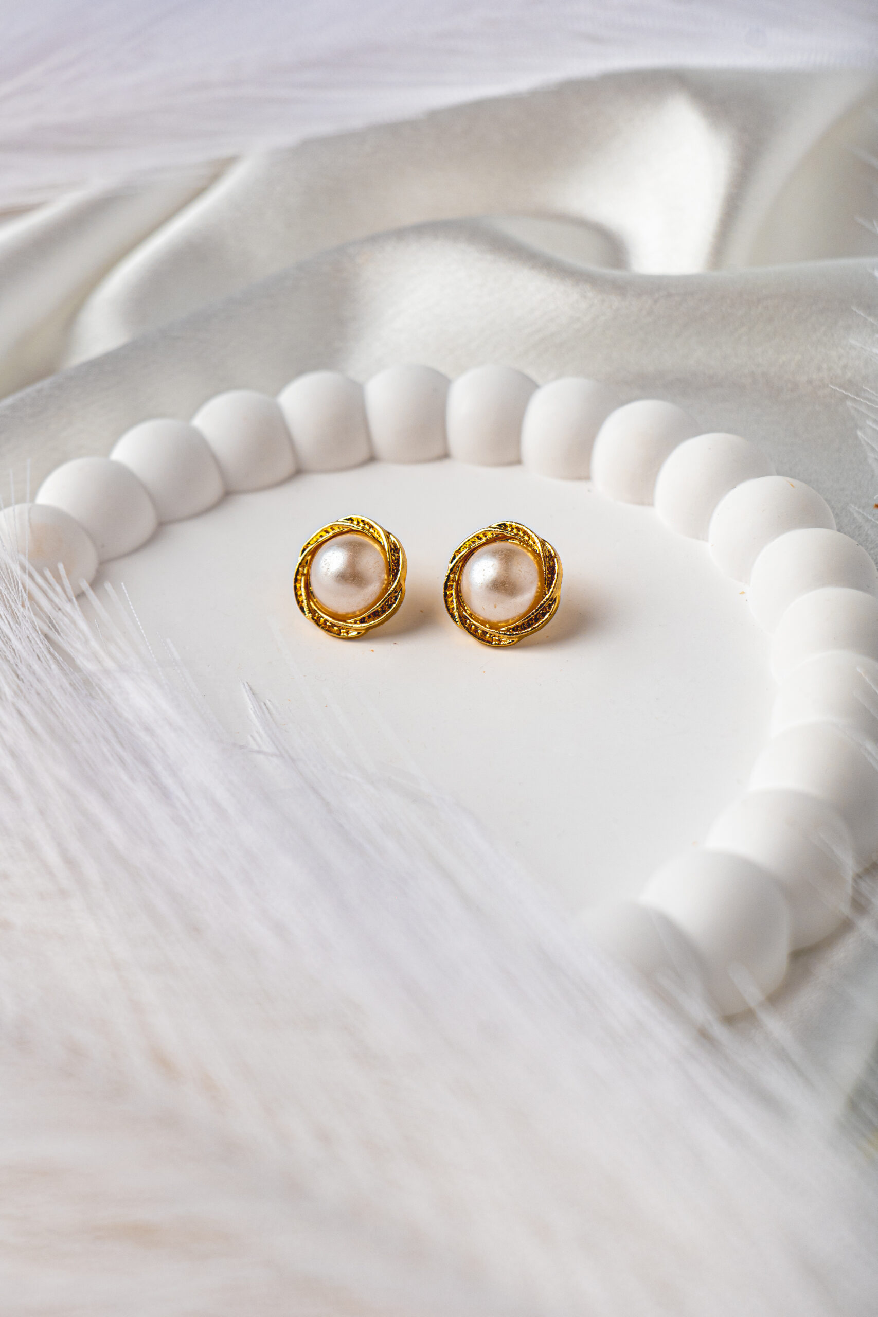 Bombshell Earrings - Image 2