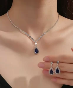 Σετ κοσμημάτων Silver μαυρο, Ασημένιο κολιέ μενταγιόν από ζιργκόν και σκουλαρίκια