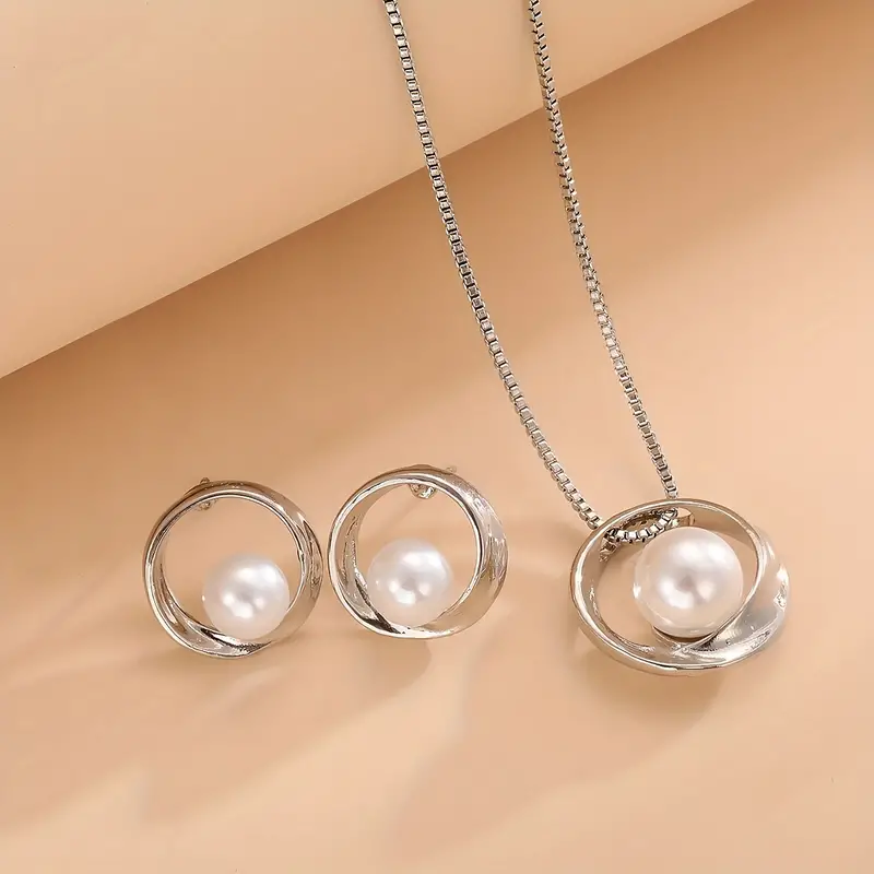Σετ κοσμημάτων Silver, μαργαριτάρι με κρεμαστό κολιέ & καρφιά σκουλαρίκια - Image 2